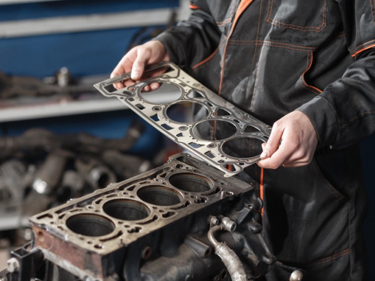 How to tell if your salvage car has a blown head gasket