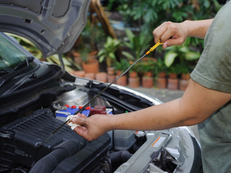 How to maintain your car when it’s off the road