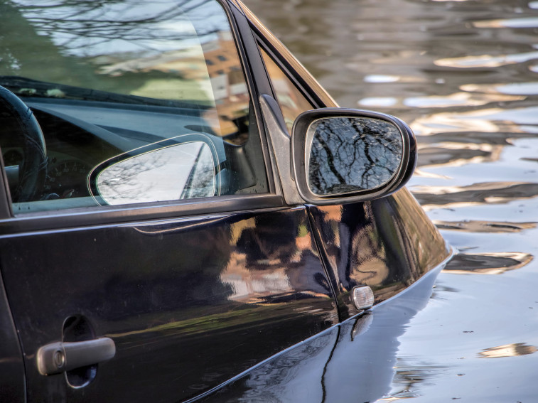 Quick answers to your top questions about flood damaged cars